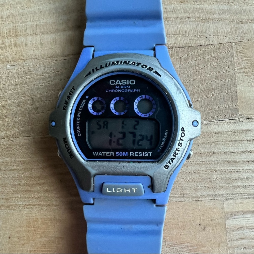 Casio illuminator ladies purple digital watch NEW BATTERY